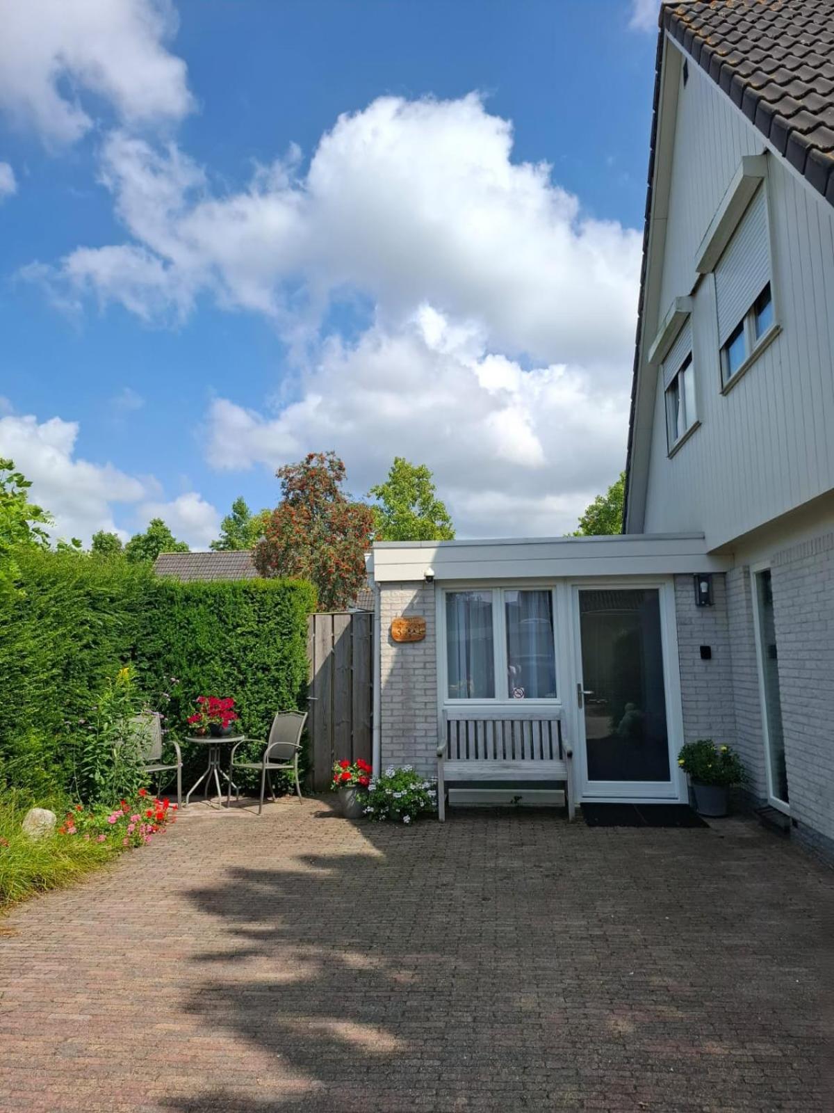 Dajan Villa Almere Exterior photo